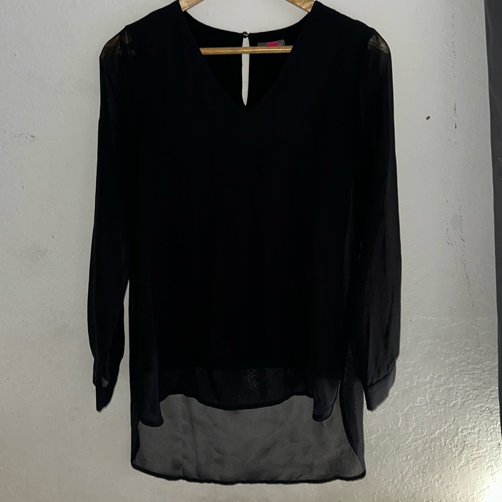 Vince Camino Long Sheer Sleeves Top, V Neck